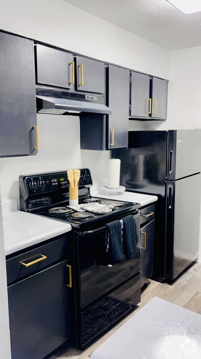 Kitchen - Casa Hills at Wolf Creek Rental