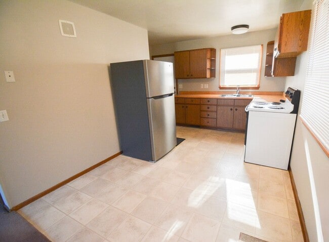 Photo - Ranch style apartment in duplex with finis...