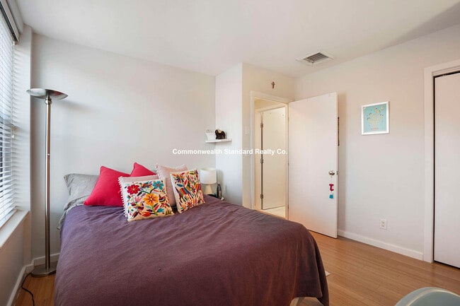 Photo - 1661-1663 Washington St. Unit 401 Unit 401