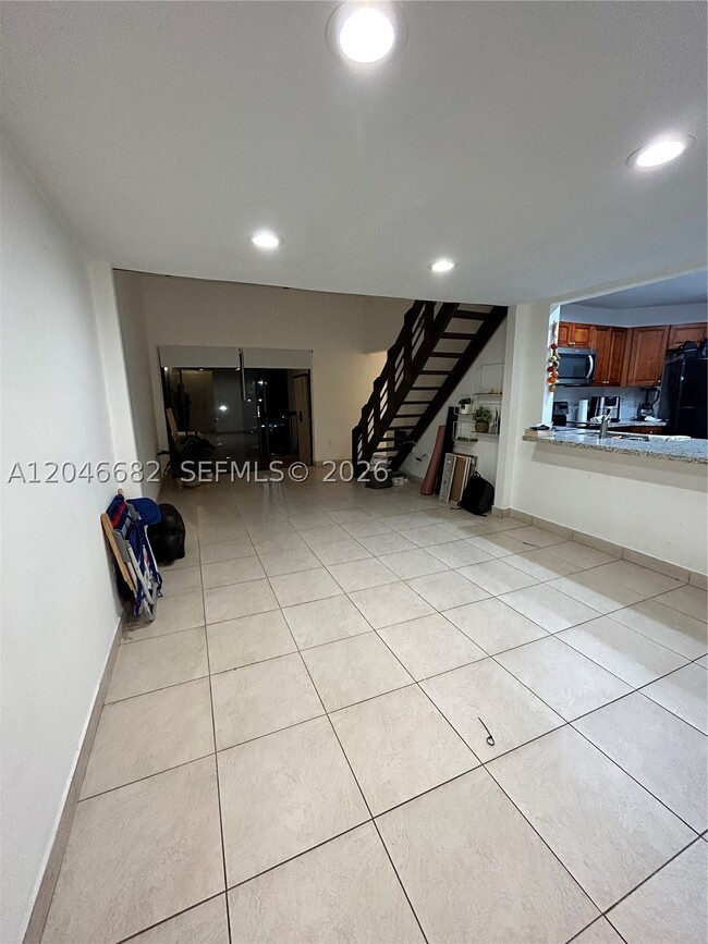 Building Photo - 9421 Fontainebleau Blvd Unit 202-35