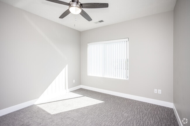 1HAB, 1BA - 744-753 ft² - RiverPointe