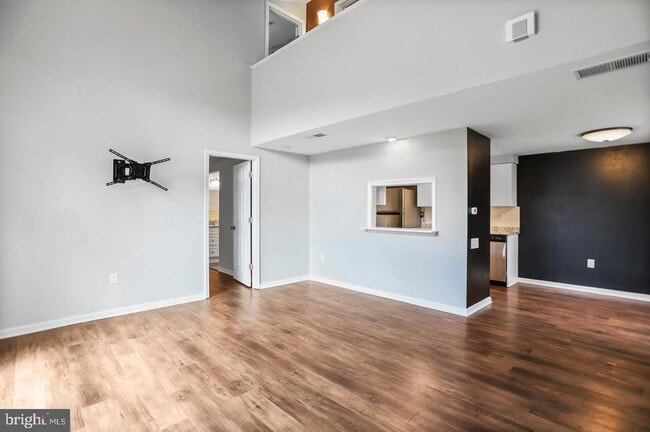 Photo - 1523 Kensington Dr