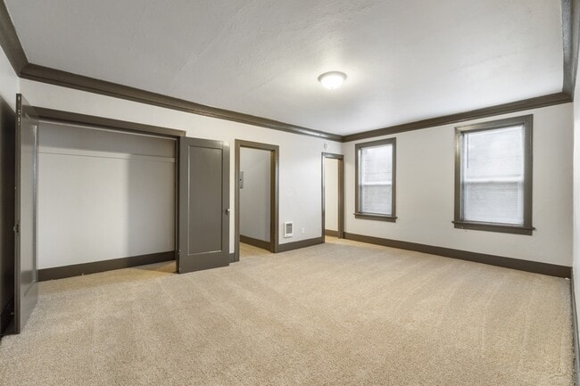 Photo - 16 N Broadway St Unit 43