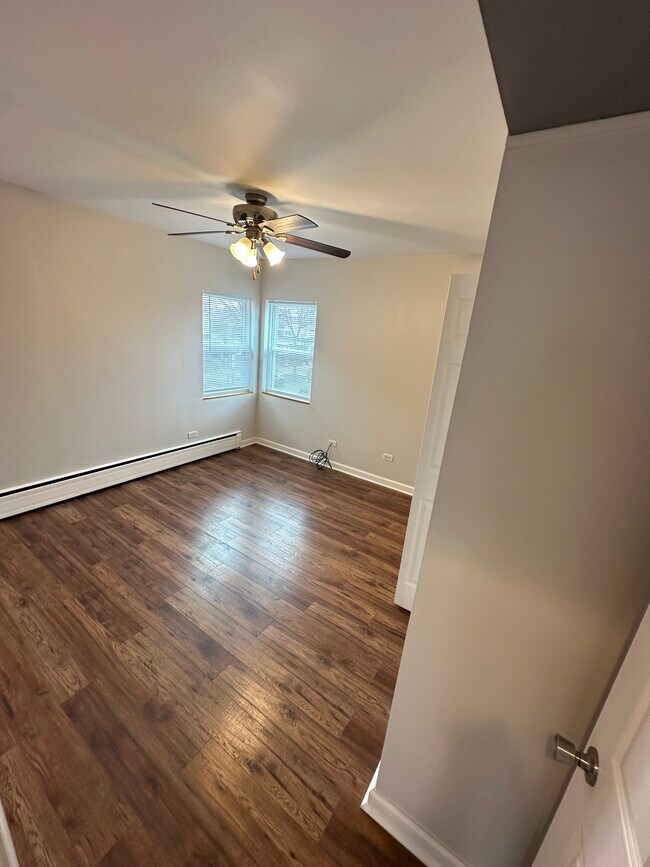 Dormitorio 2 - 5754 W Montrose Ave Unidad 1