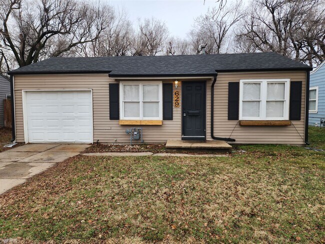 3 br, 2 bath House - 629 S Saint Paul St - 3 br, 2 bath House - 629 S Saint Paul St