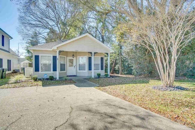 Photo - 1200 Jasper St