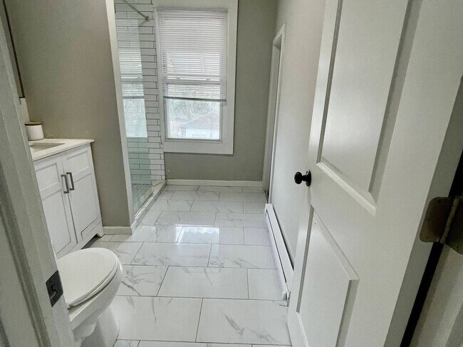 Photo - 84 Munson St Unit #2