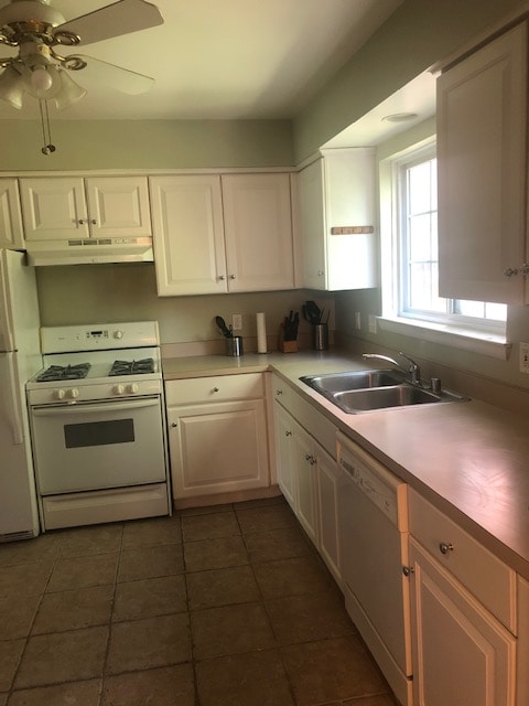 Photo - 447 N Fox Hills Dr