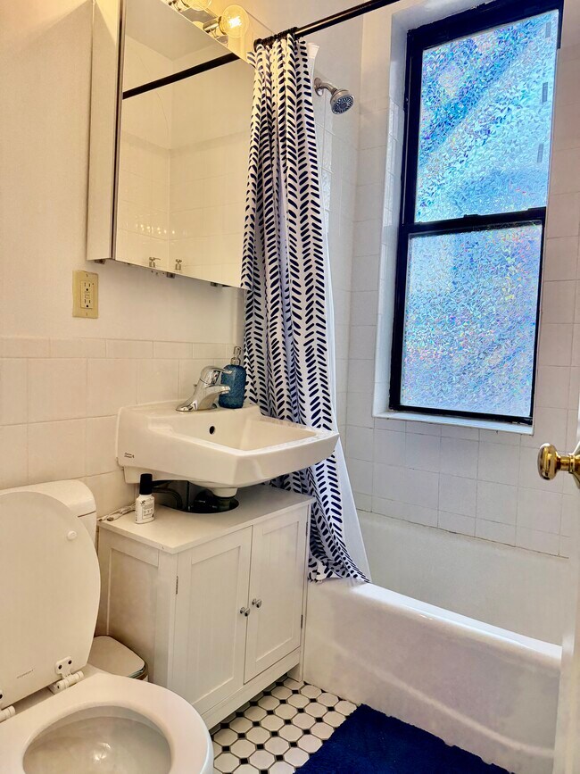 Photo - 1340 Commonwealth Ave Unit 14