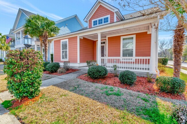 Building Photo - White Gables Home