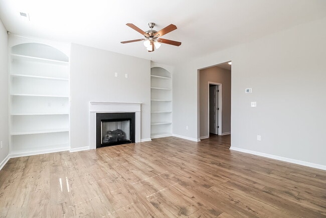 Photo - 12 Patagonia Pl