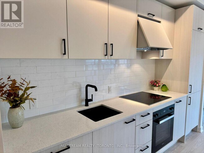 Photo - 1 Quarrington Lane Unité 1212