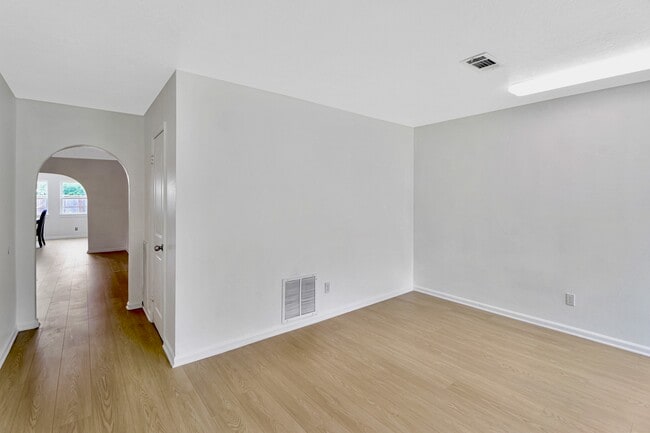 Photo - 6014 Willowbend Blvd