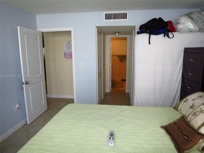 Photo - 600 NE 36th St Unit 619