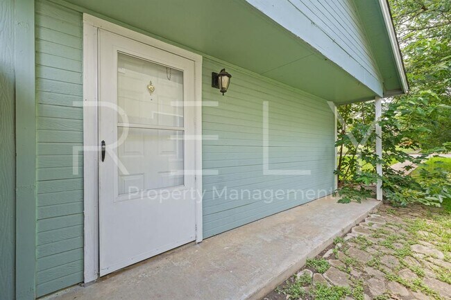 Photo - 8001 West Gate Blvd