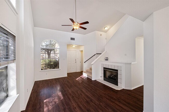 Photo - 1725 Zydeco Dr