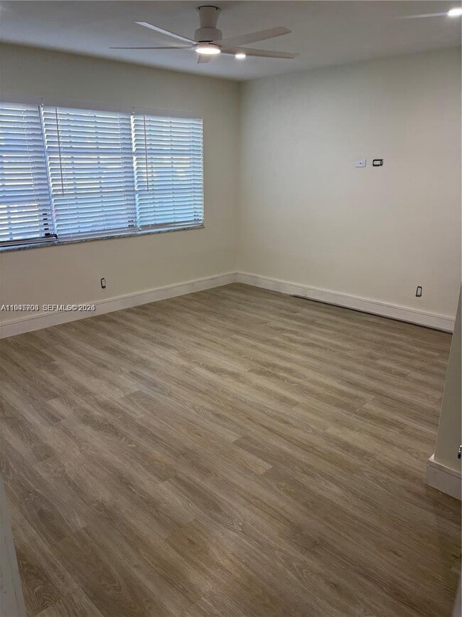 Photo - 1431 S 14th Ave Unit 107