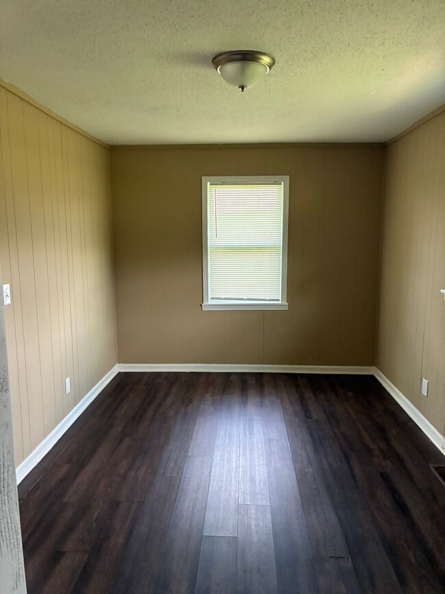 Photo - Peaceful Country Living in Sylacauga – Huge Yard & Beautiful Updates!
