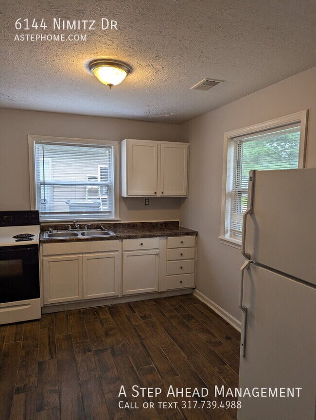 Photo - 6144 Nimitz Dr