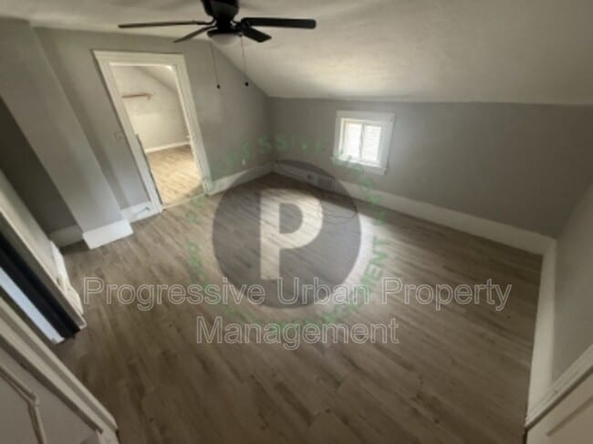 Photo - 4067 E 57th St