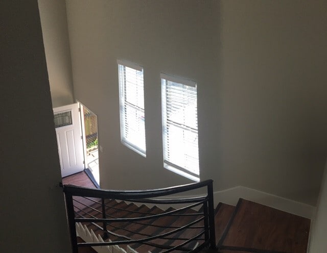 Photo - 7235 Avenue C