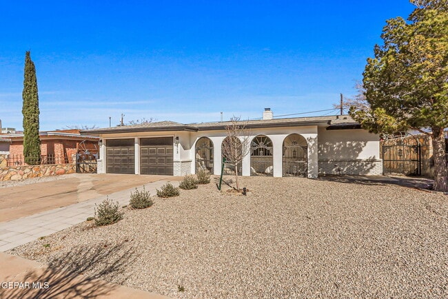 Photo - 5713 Creston Ave