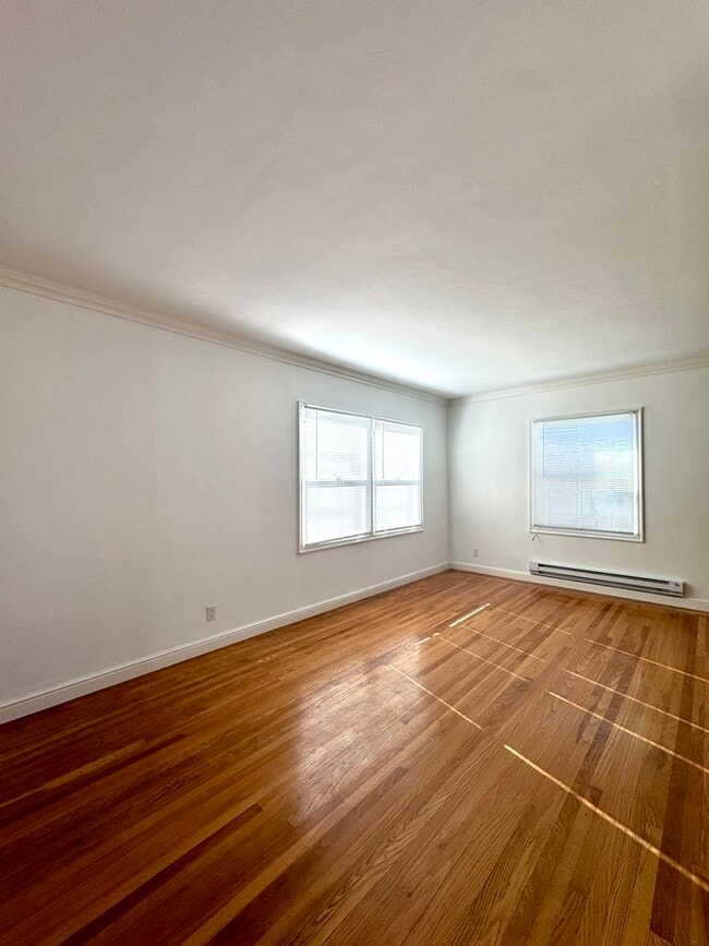 COMING SOON 2BR IN COW HOLLOW!