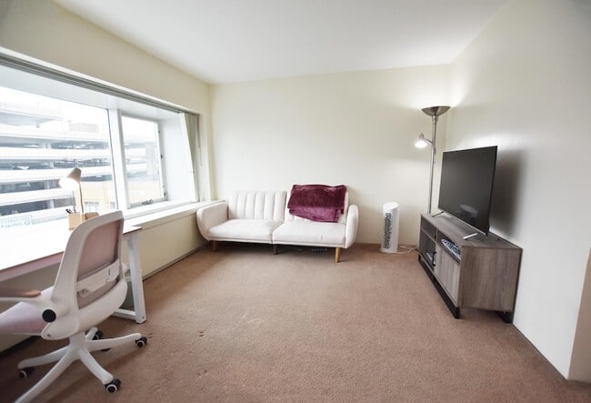 Photo - 555 E William St Unit 4H