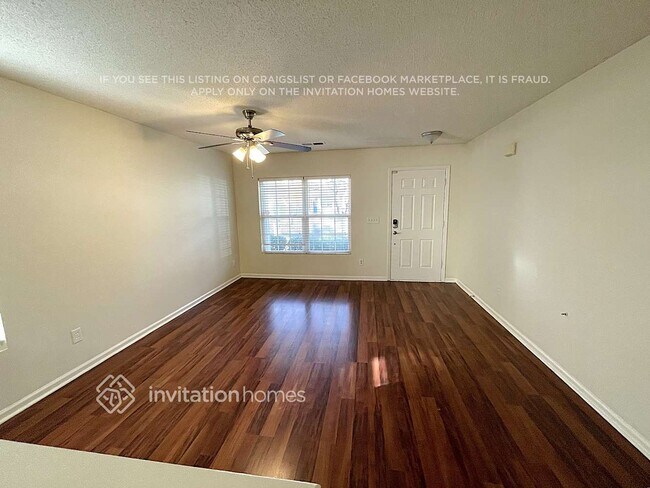 Photo - 547 Tribune Dr