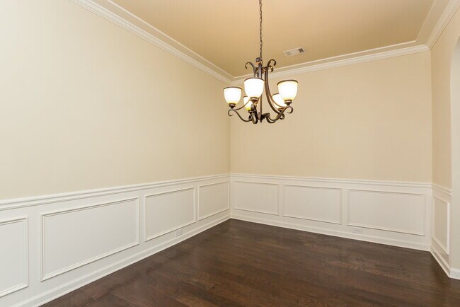 Photo - 937 Sublime Trail