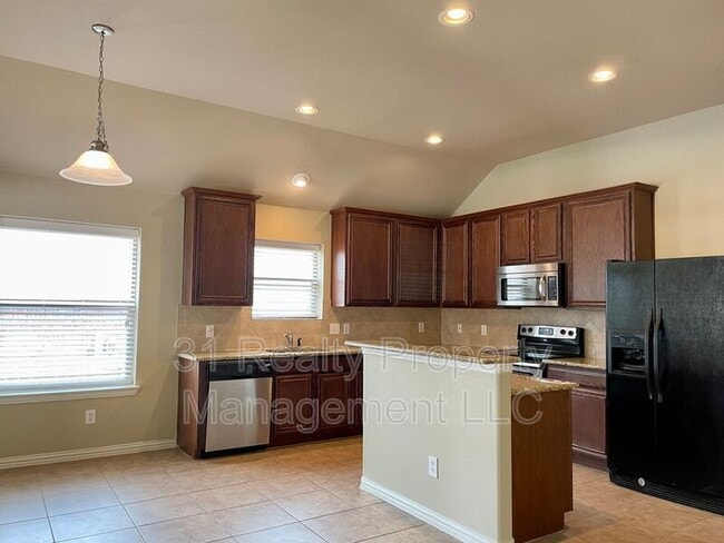 Photo - 605 Knollwood Trail Ct