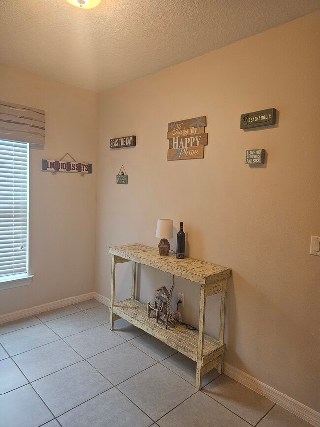 Photo - 157 Primrose Dr