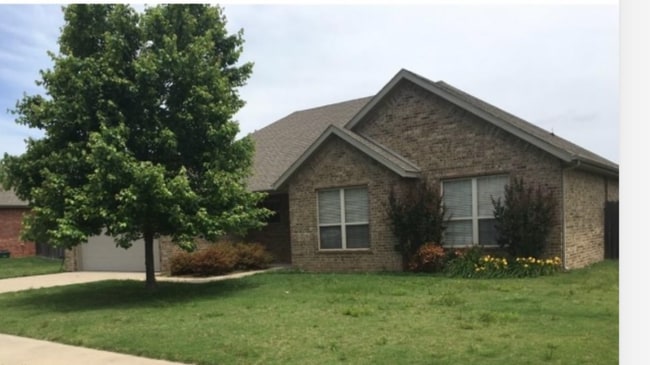 Photo - 2610 N Brush Creek Dr