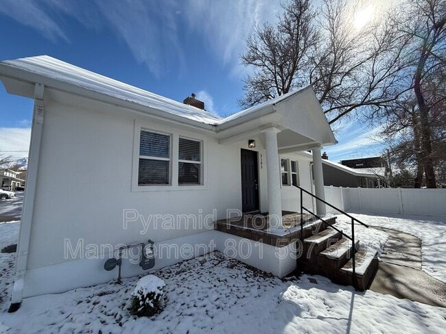 Photo - 3185 S 900 E