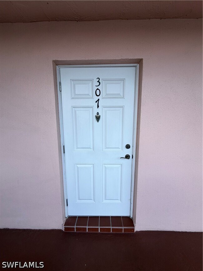 190 Turtle Lake Ct Unit 307