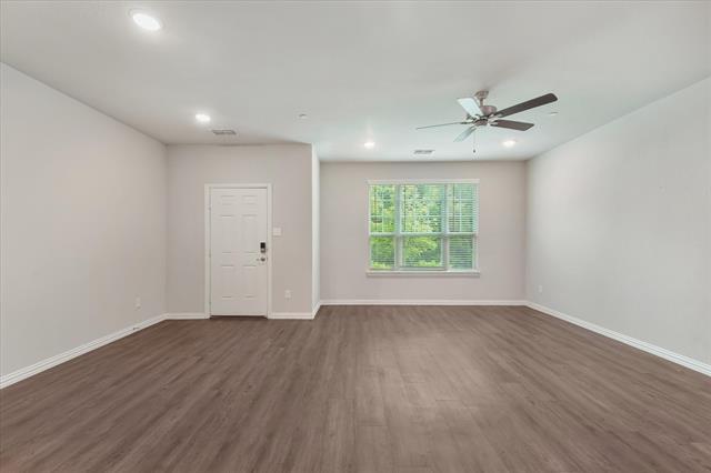 1274 Alamo Dr