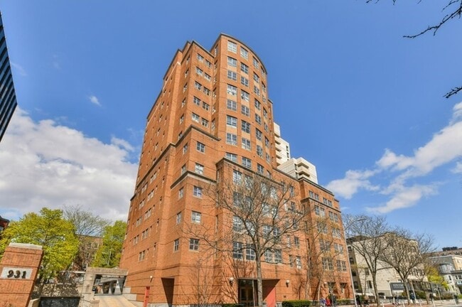 Photo - 931 Massachusetts Ave Unit 903