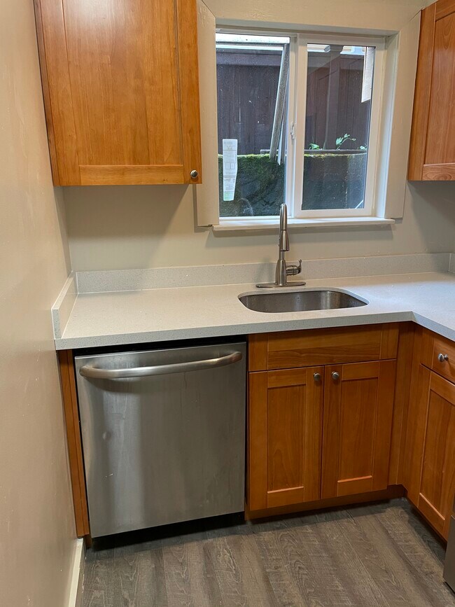 Photo - 1810 15th Ave