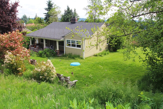 Photo - RENOVATED 3 BEDROOM SEATTLE HOME FOR RENT W LARGE, PRIVATE CORNER LOT!