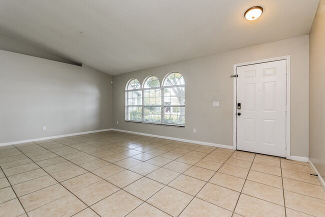 Photo - 115 Pine Top Ln