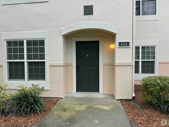 Building Photo - Plantation Point-Beautifully Updated 2 Bed... Unit 111 Rental