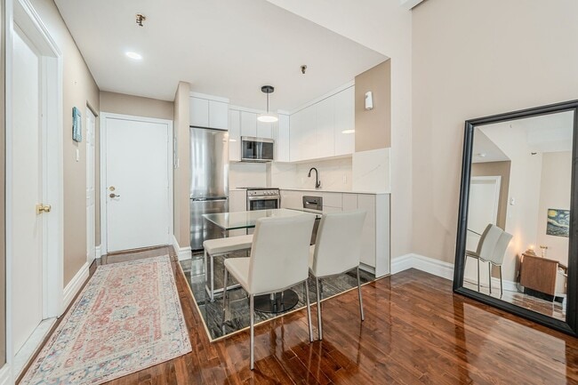 Photo - 204 Rue de l'Hôpital Unit 203