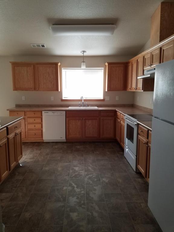 Photo - 1042 SW Princeton Pl