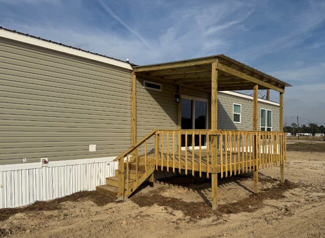 Photo - 238 Patriot Ln