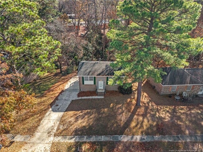 Photo - 735 Ashbrook Rd