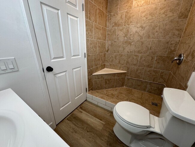 Photo - NewB SDS T 5405 Unit 2