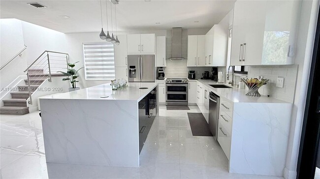 Photo - 1392 Canary Island Dr