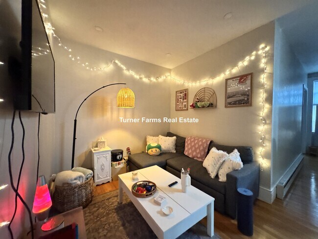 Photo - 91 Hudson St