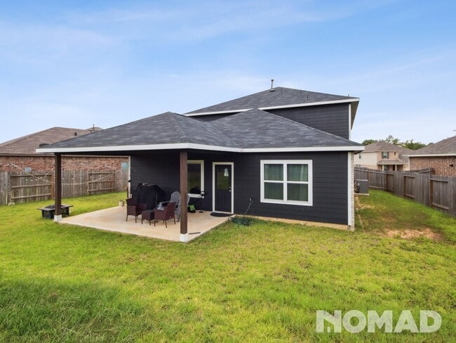 Photo - 18632 Birch Orch Ct