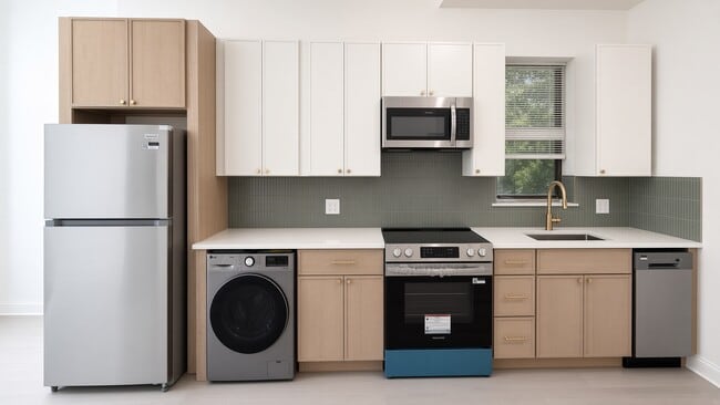 Photo - 4832 N Winthrop Ave Unit 1W